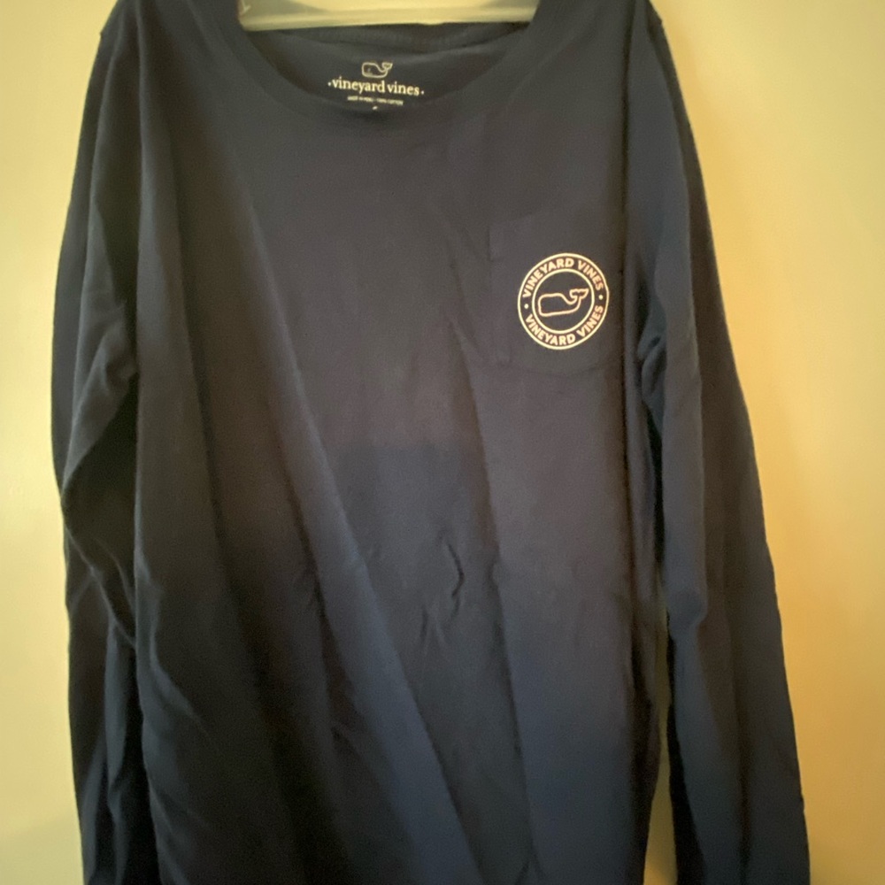 Men’s Vinyard Vines long sleeve T shirt size small